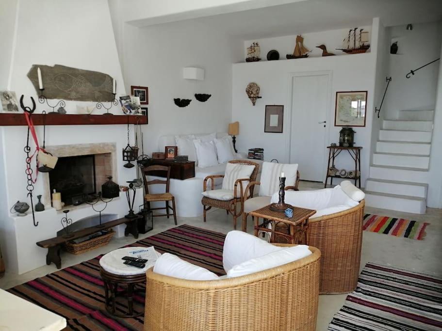 Casa Dei Melograni At Vourlidia Leros Villa Vromólithosz Kültér fotó